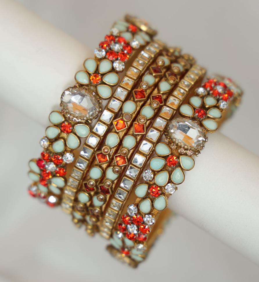 Zaaraa Ivory Blossom Royale Bangles