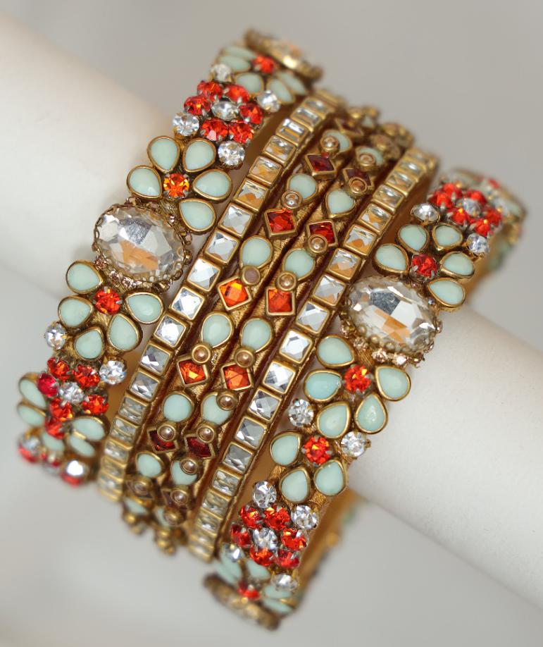 Zaaraa Ivory Blossom Royale Bangles