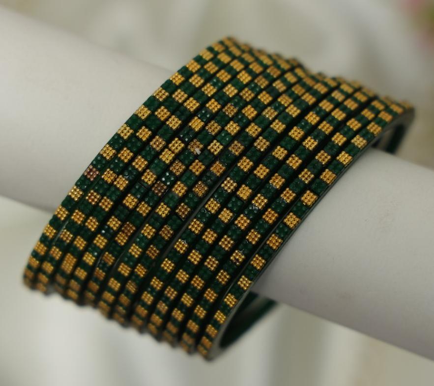 Zaaraa Golden Grid Glass Bangles Combo – 6 Dozen