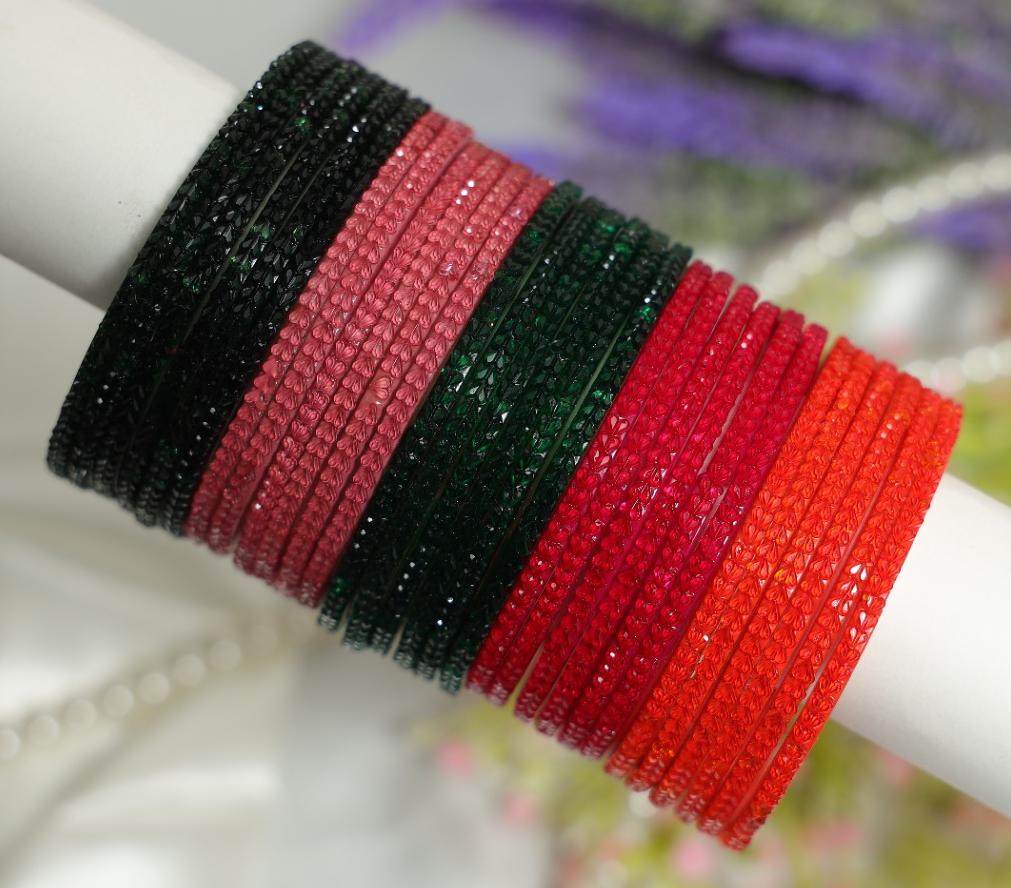 Zaaraa Heart-Cut Texture Glass Bangles Combo – Premium Multicolour Designer Bangles for Women
