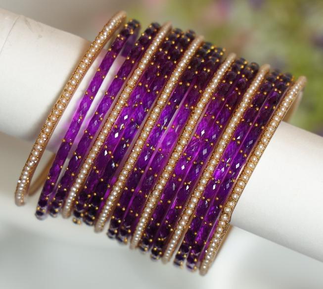 Zaaraa Violet Raindrop Mixing With Pearl Glass Bangles