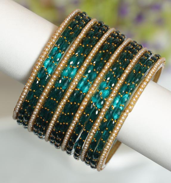 Zaaraa Teal Raindrop Mixing With Pearl Glass Bangles