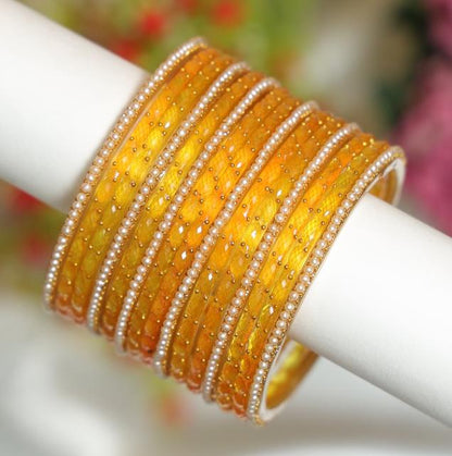 Zaaraa Golden Raindrop Mixing With Pearl Glass Bangles
